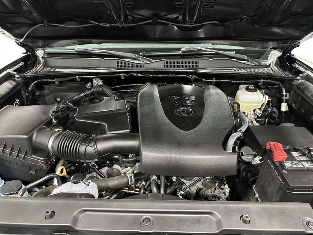 Photo of 2021 Midnight Black Metallic Toyota Tacoma