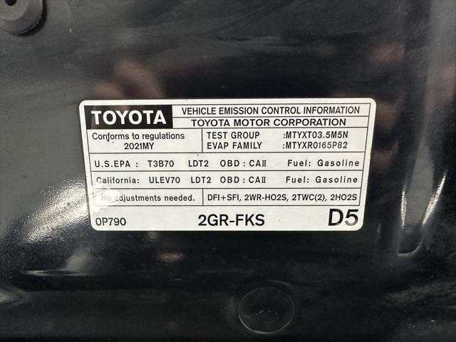 Photo of 2021 Midnight Black Metallic Toyota Tacoma
