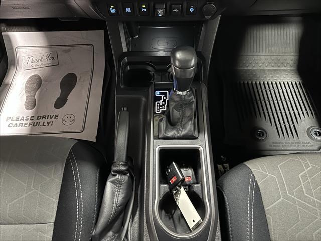 Photo of 2021 Midnight Black Metallic Toyota Tacoma