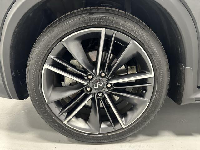 Photo of 2022 Mineral Black INFINITI QX55
