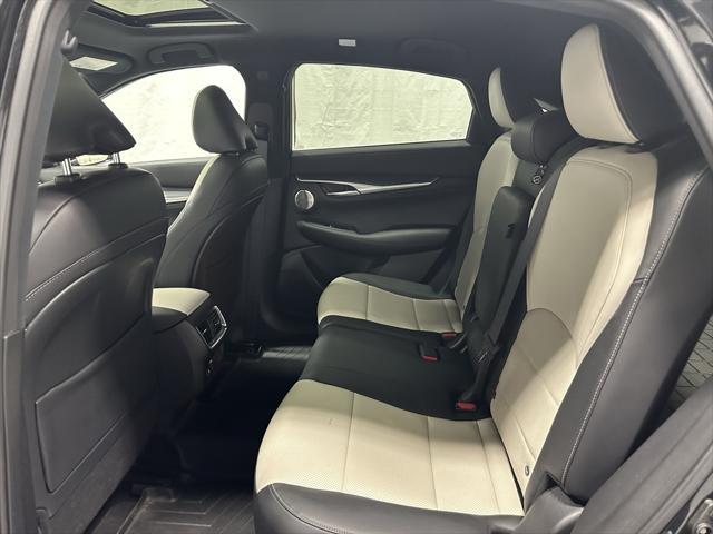 Photo of 2022 Mineral Black INFINITI QX55