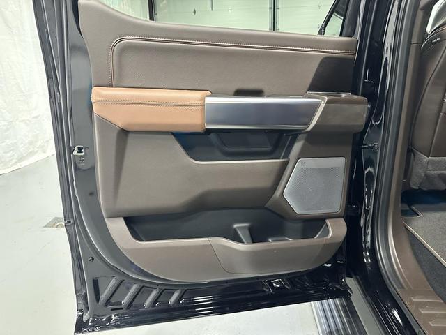 Photo of 2024 Agate Black Metallic Ford F-150