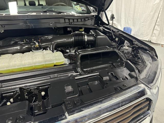 Photo of 2024 Agate Black Metallic Ford F-150