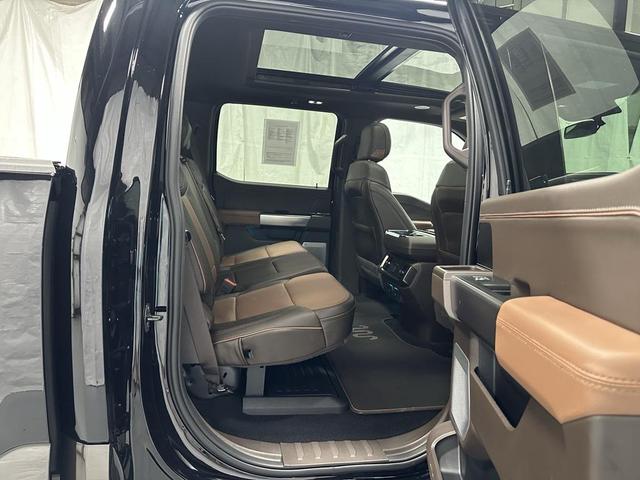 Photo of 2024 Agate Black Metallic Ford F-150