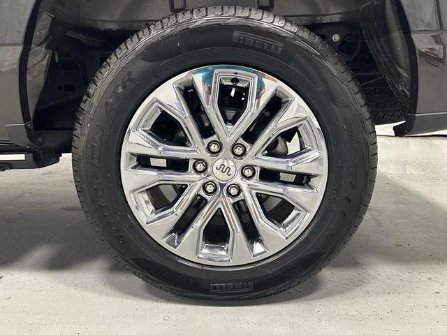 Photo of 2024 Agate Black Metallic Ford F-150