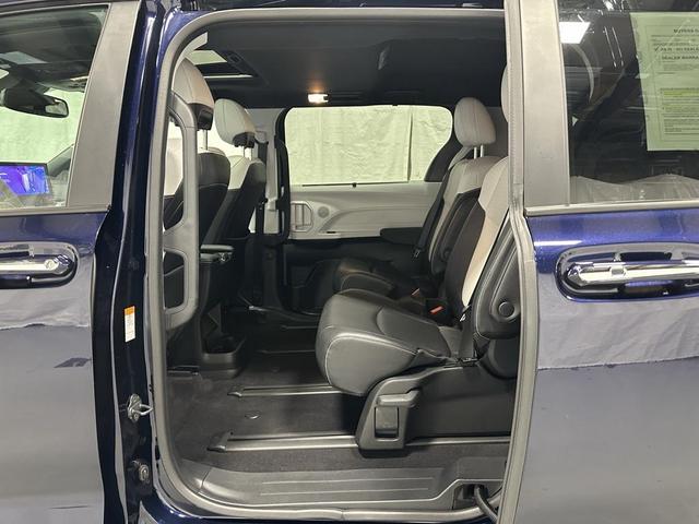 Photo of 2025 Blueprint Toyota Sienna