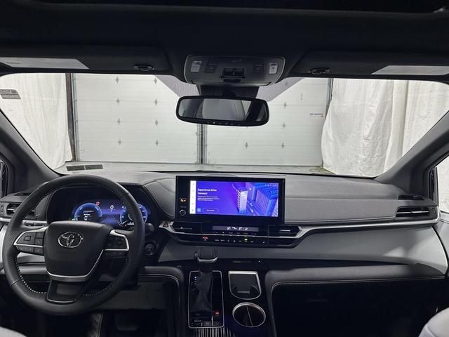 Photo of 2025 Blueprint Toyota Sienna