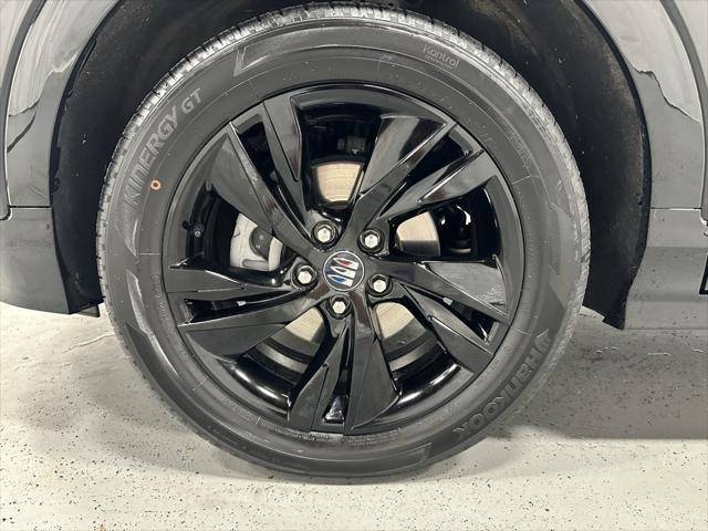 Photo of 2024 Ebony Twilight Metallic Buick Encore GX