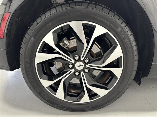Photo of 2023 Space White Metallic Ford Mustang Mach-E