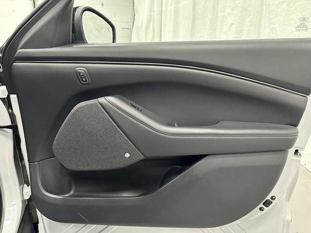 Photo of 2023 Space White Metallic Ford Mustang Mach-E