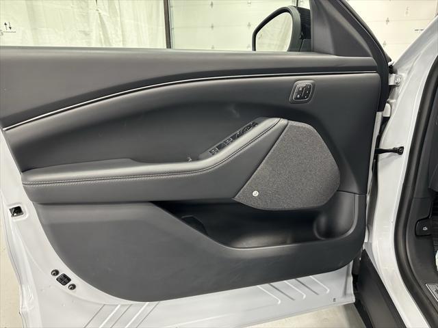 Photo of 2023 Space White Metallic Ford Mustang Mach-E