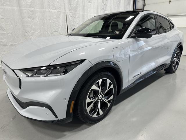 Photo of 2023 Space White Metallic Ford Mustang Mach-E