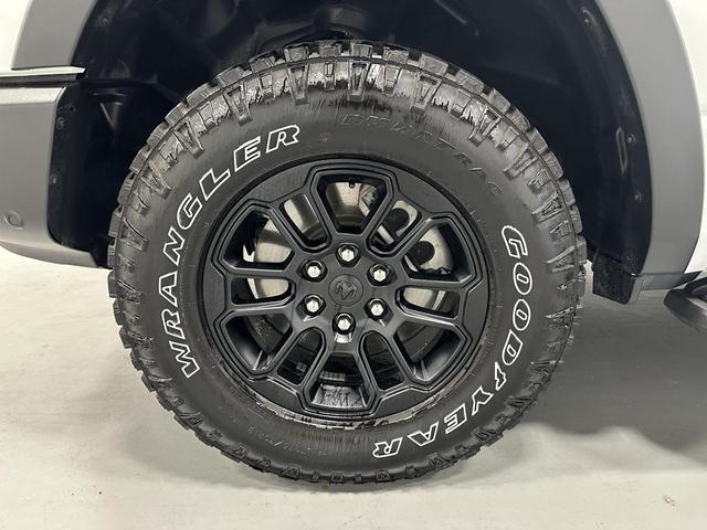 Photo of 2025 Bright White Clearcoat RAM 1500