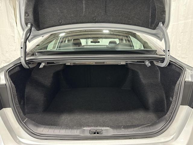 Photo of 2024 Brilliant Silver Metallic Nissan Altima
