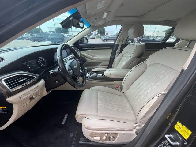 Photo of 2017 Caspian Black Genesis G90