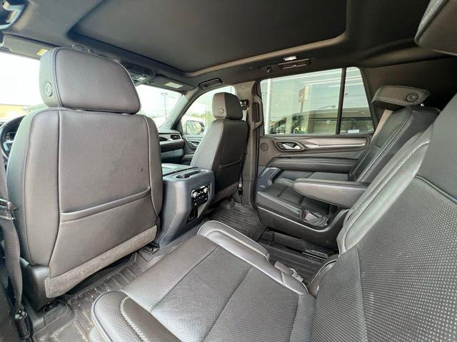 Photo of 2021 Hunter Metallic GMC Yukon
