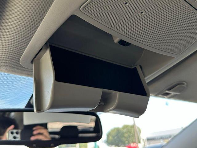 Photo of 2023 Gun Metallic Nissan Murano