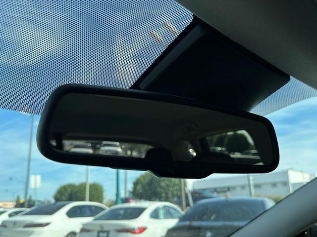 Photo of 2023 Gun Metallic Nissan Murano