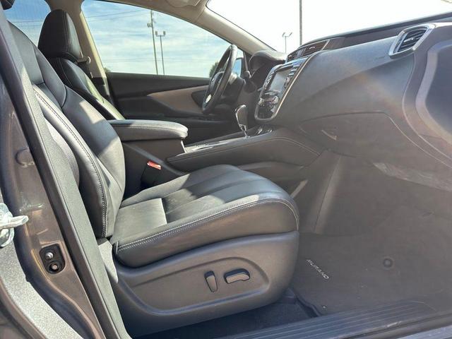 Photo of 2023 Gun Metallic Nissan Murano