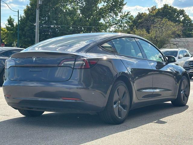 Photo of 2023 Gray Tesla Model 3