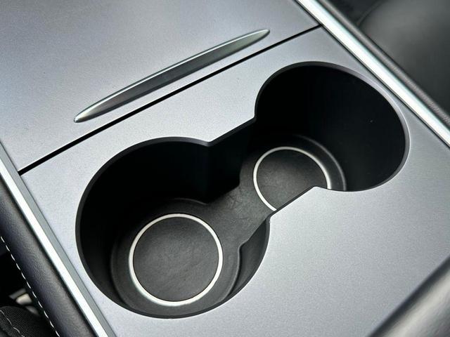 Photo of 2023 Gray Tesla Model 3