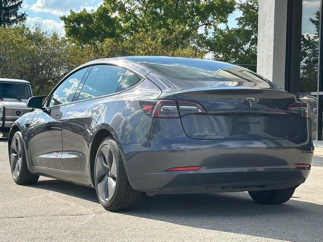 Photo of 2023 Gray Tesla Model 3
