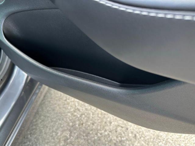 Photo of 2023 Gray Tesla Model 3