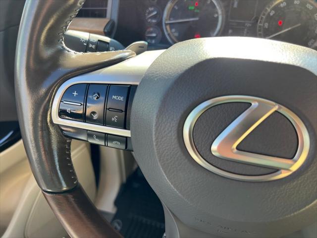 Photo of 2021 Black Onyx Lexus LX 570