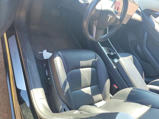 Photo of 2018 Black Tesla Model 3