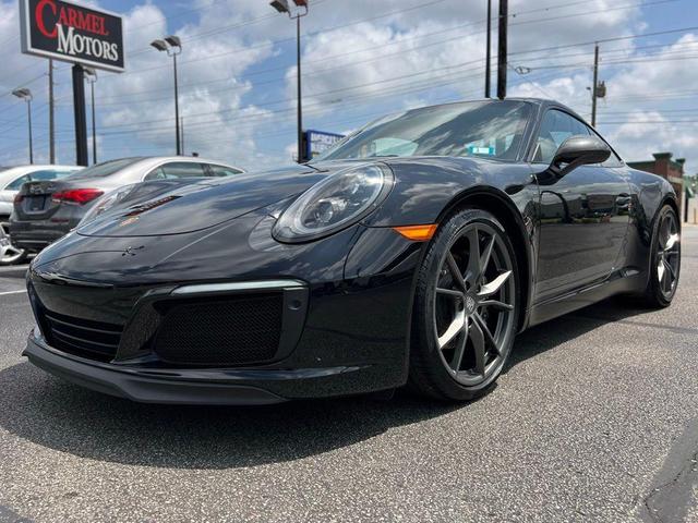 Photo of 2019 Jet Black Metallic Porsche 911