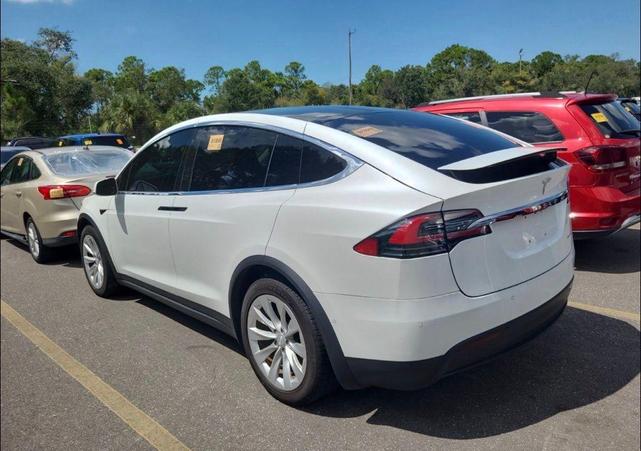 Photo of 2019 Pearl White Multi-Coat Tesla Model X