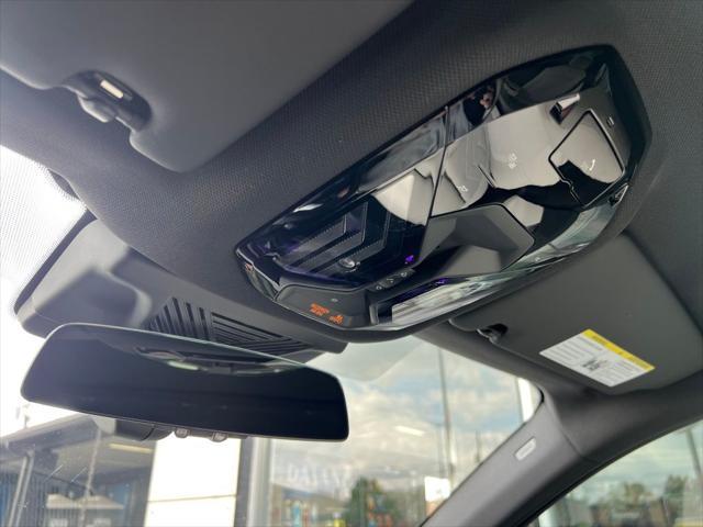 Photo of 2024 Mineral White Metallic BMW i5
