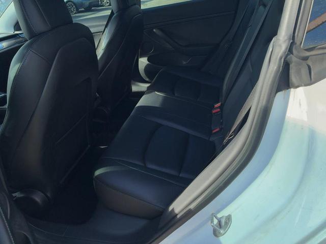 Photo of 2022 Pearl White Multi-Coat Tesla Model 3