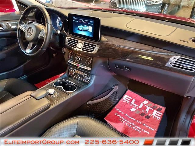 Photo of 2015 Designo Cardinal Red Metallic (996) Mercedes-Benz CLS-Class