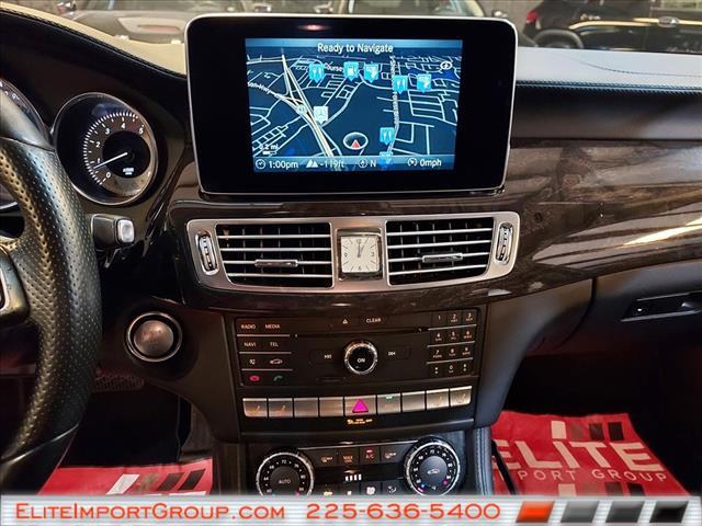 Photo of 2015 Designo Cardinal Red Metallic (996) Mercedes-Benz CLS-Class