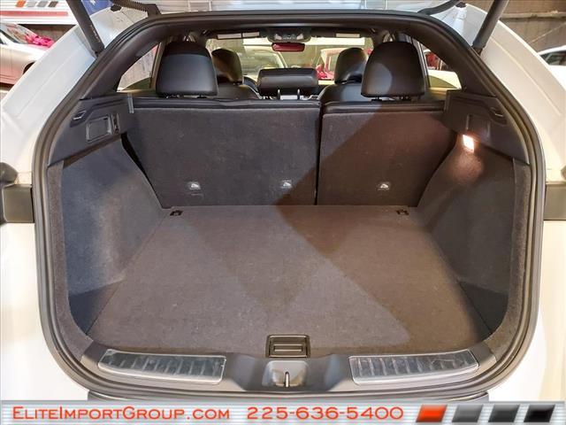 Photo of 2025 Radiant White INFINITI QX55