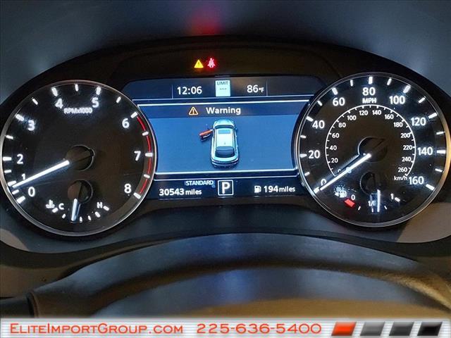 Photo of 2025 Radiant White INFINITI QX55