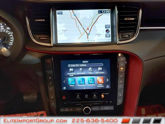 Photo of 2025 Radiant White INFINITI QX55