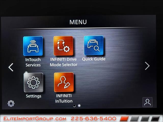 Photo of 2025 Radiant White INFINITI QX55