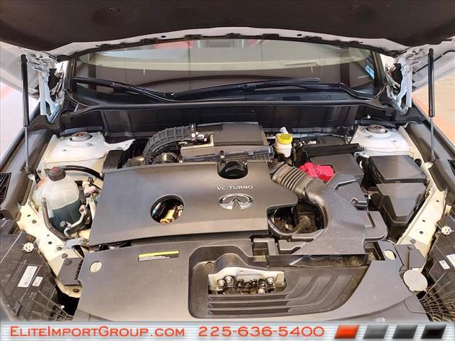 Photo of 2025 Radiant White INFINITI QX55