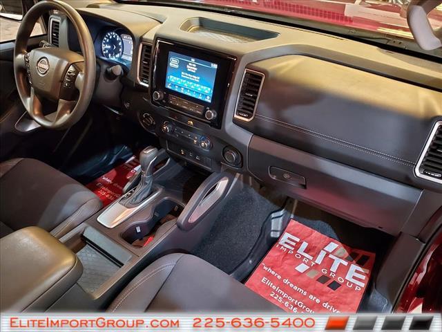 Photo of 2022 Cardinal Red Tricoat Nissan Frontier