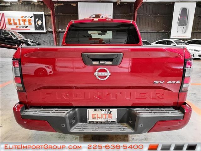 Photo of 2022 Cardinal Red Tricoat Nissan Frontier