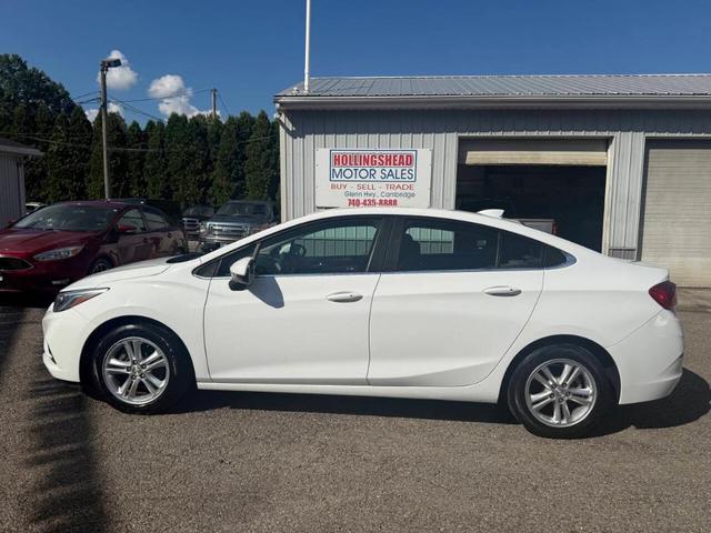 Photo of 2017 White Chevrolet Cruze