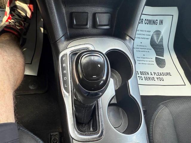 Photo of 2017 White Chevrolet Cruze