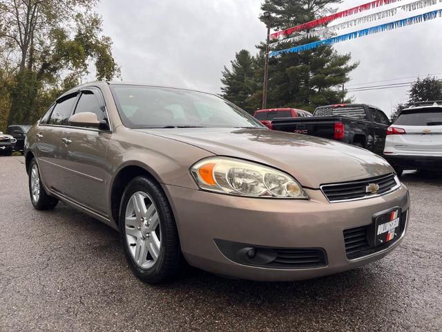 Photo of 2007 Gold Chevrolet Impala