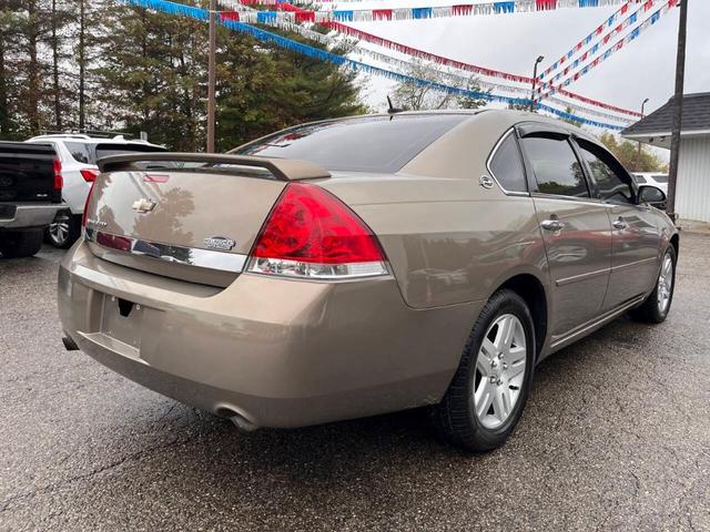 Photo of 2007 Gold Chevrolet Impala