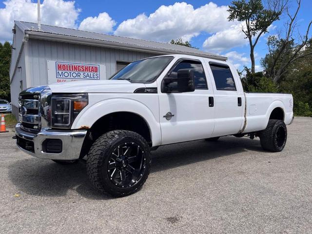 Photo of 2015 White Ford F-350