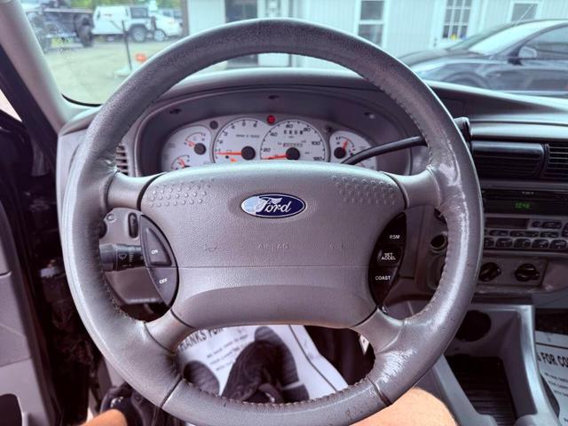 Photo of 2003 Black Ford Explorer Sport Trac