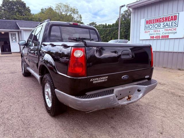 Photo of 2003 Black Ford Explorer Sport Trac