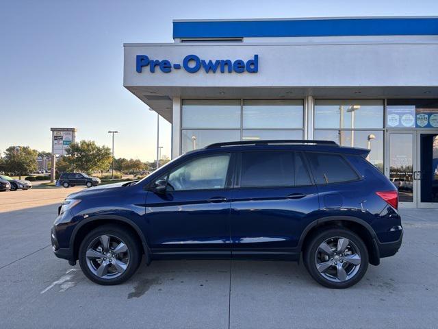 Photo of 2021 Dark Blue Honda Passport